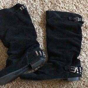 Guess boots